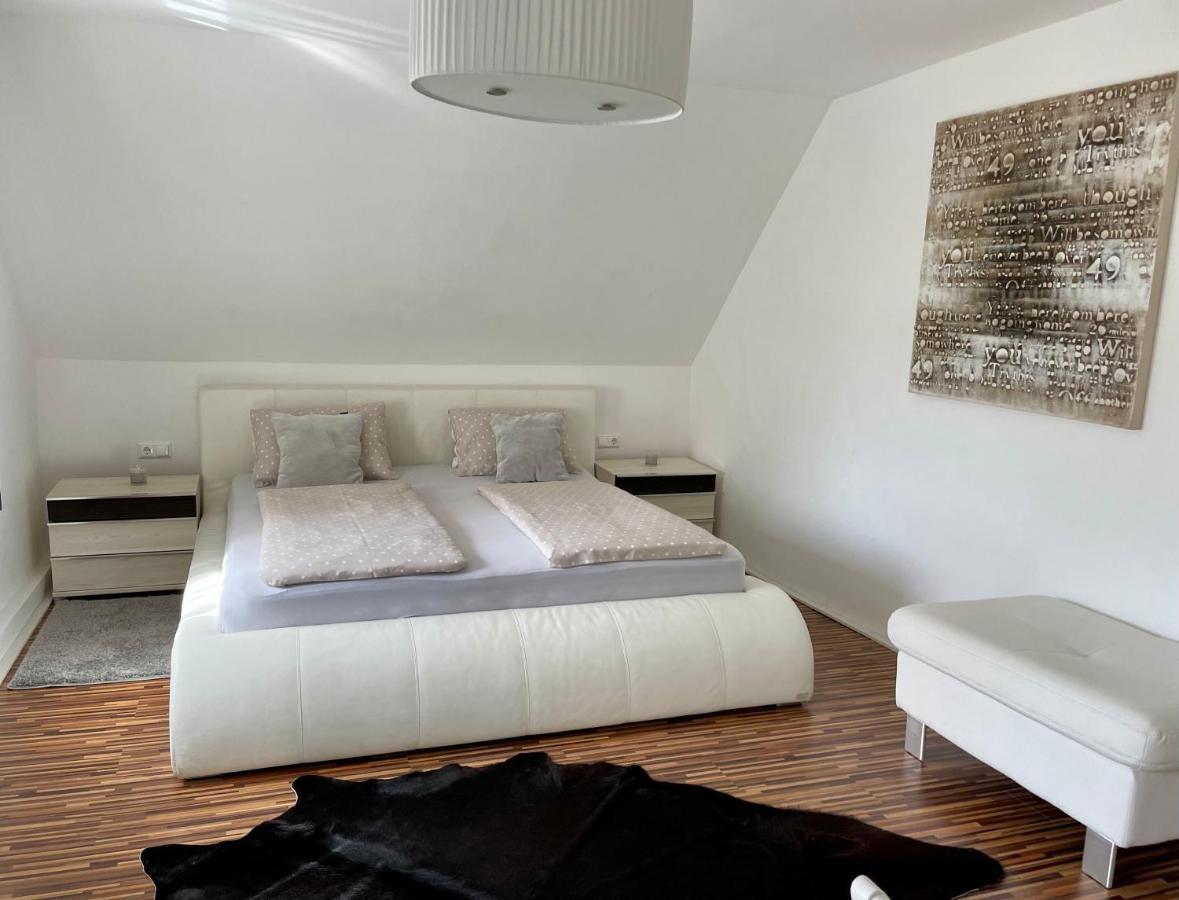 Ferienwohnung H&H Happy Holiday Фельден-ам-Вертерзе Екстер'єр фото